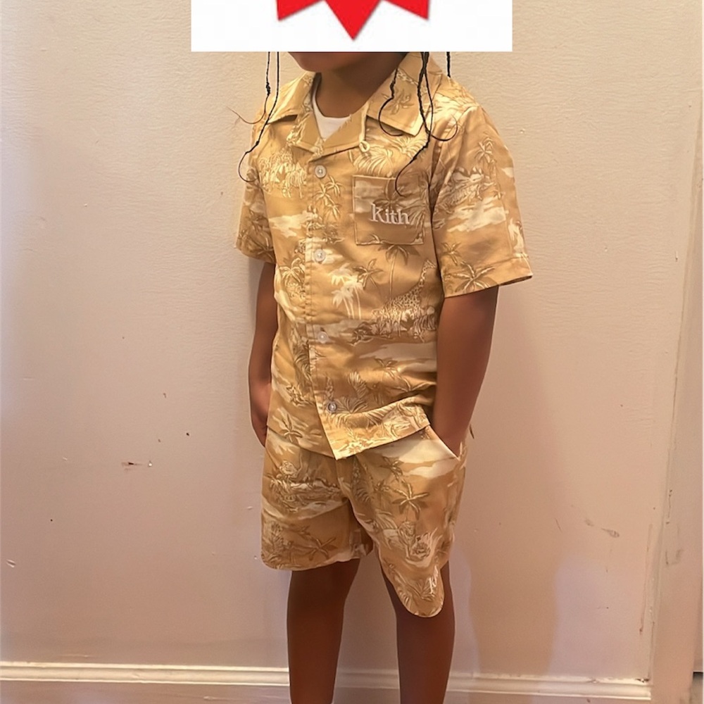 Kith Kids Matching Set in Beige